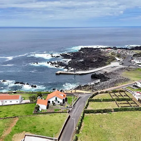 Casa Da Hortensia Roxa By Ponta Negra Azores بيت للعطل