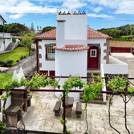 Casa Da Hortensia Roxa By Ponta Negra Azores * Praia da Vitoria