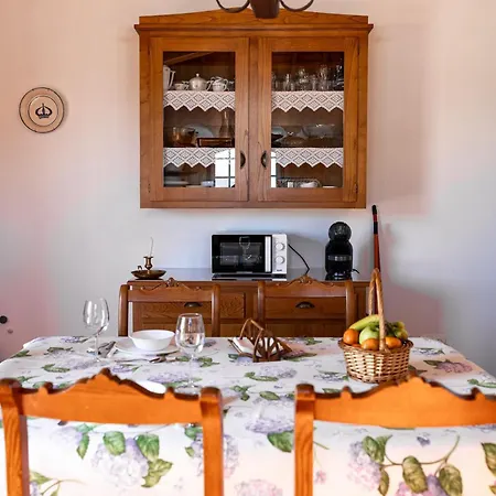 Casa Da Hortensia Roxa By Ponta Negra Azores Сasa de vacaciones *