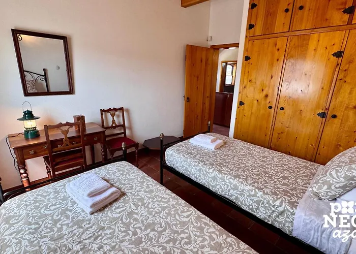 Casa Da Hortensia Roxa By Ponta Negra Azores *