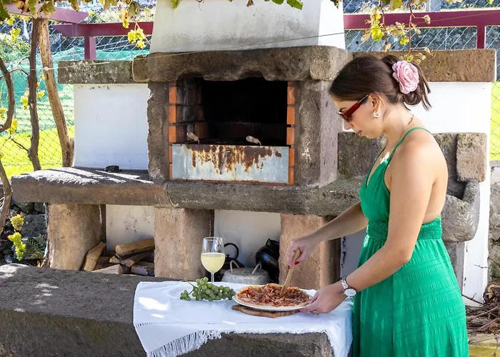 Casa Da Hortensia Roxa By Ponta Negra Azores * Praia da Vitória